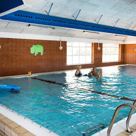 6 Person Holiday In R M Sonderby (Romo)